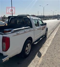 نيسان نافارا